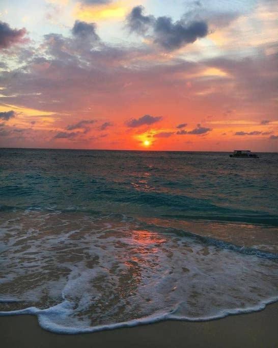 Beach Living At Island Pine Villas Blp جورج تاون المظهر الخارجي الصورة
